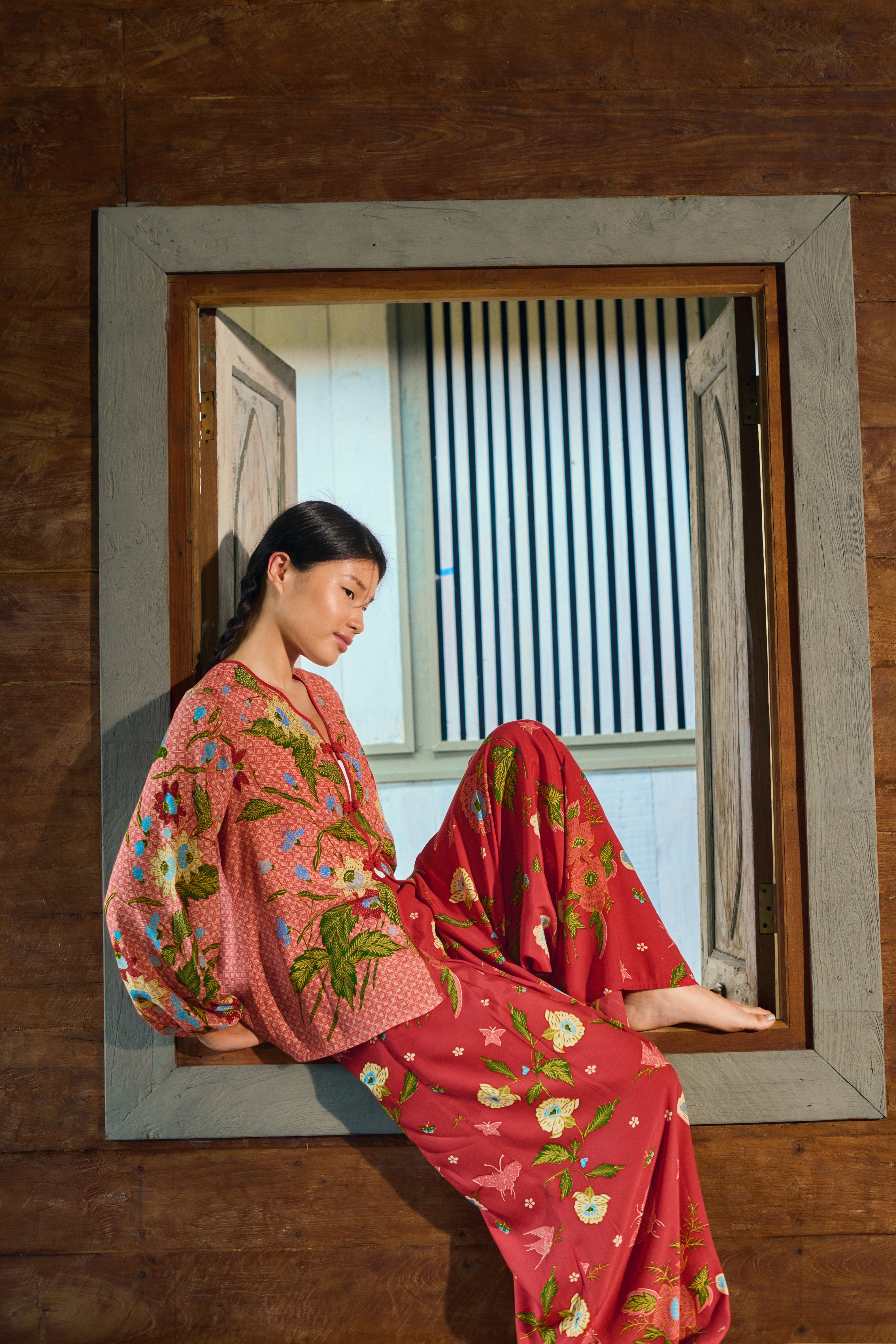 Kamala Outer