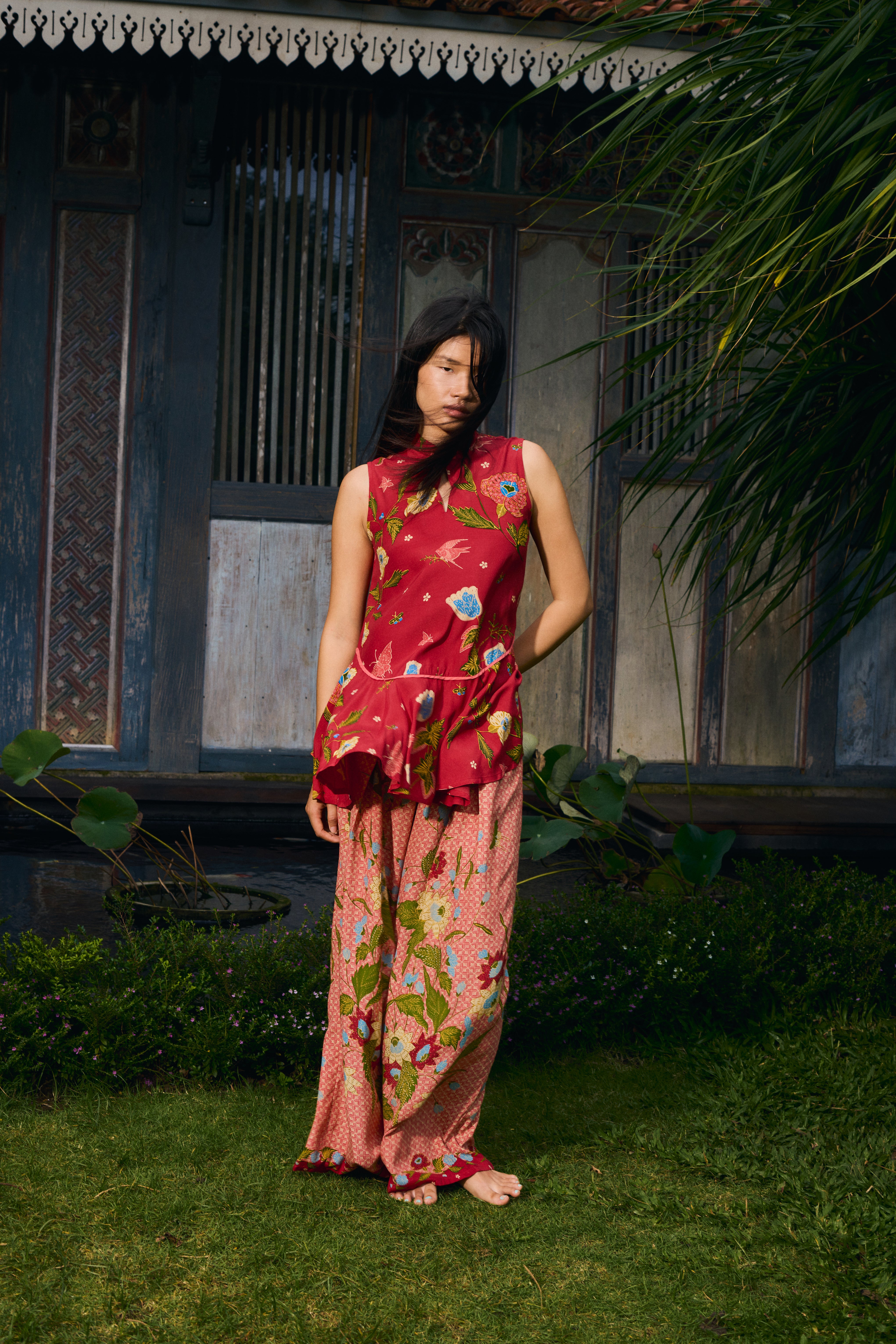 Sundara Top