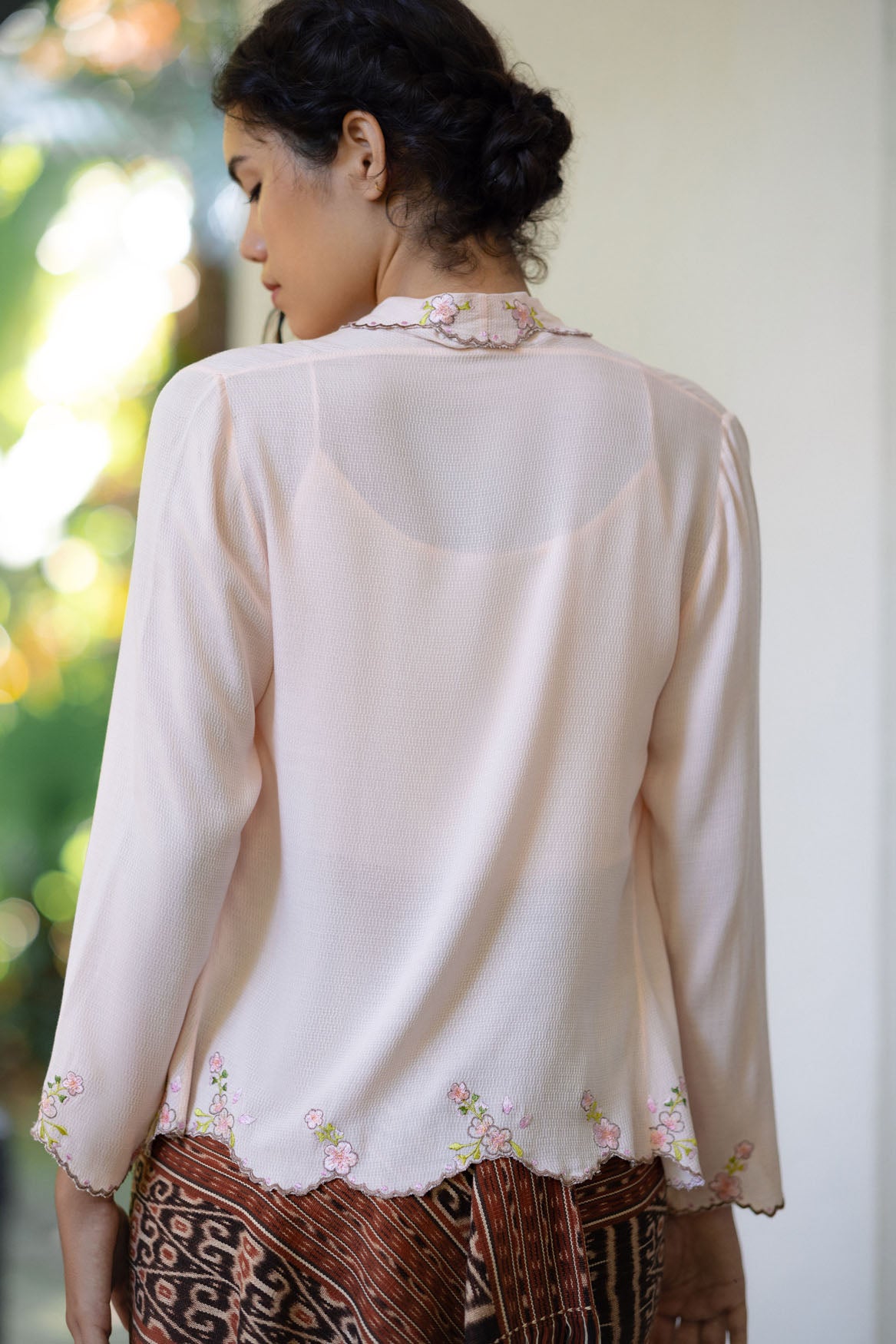 Sakura Kebaya