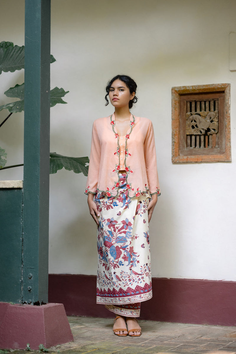 Mawar Kebaya