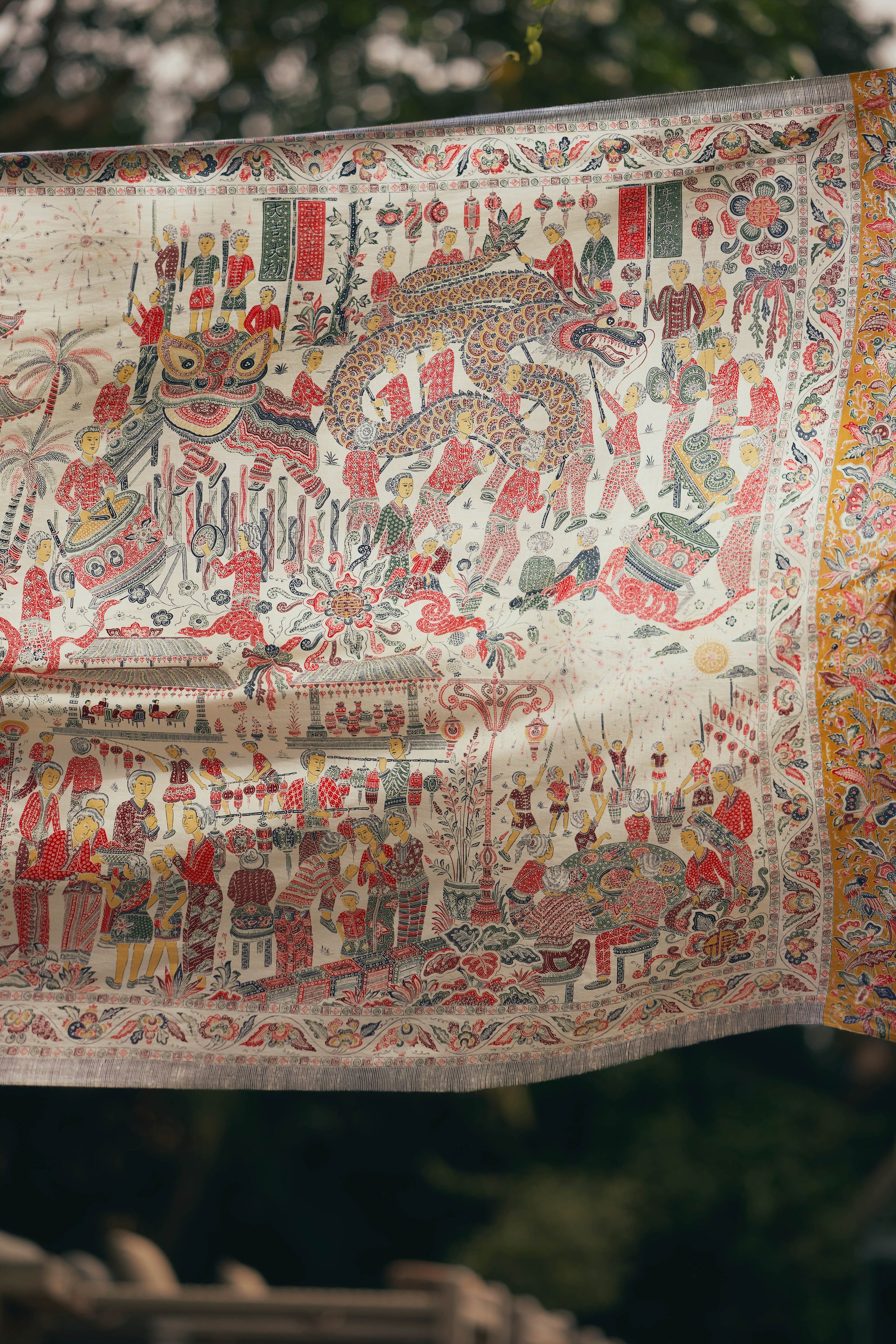 Long cloth with peranakan Chinese Indonesian story of Lunar New Year in Indonesia, detail