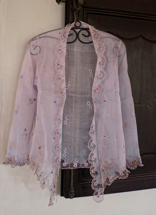 Antique Peranakan Kebaya