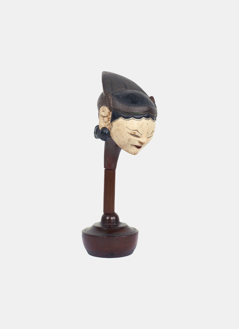 Golek Head