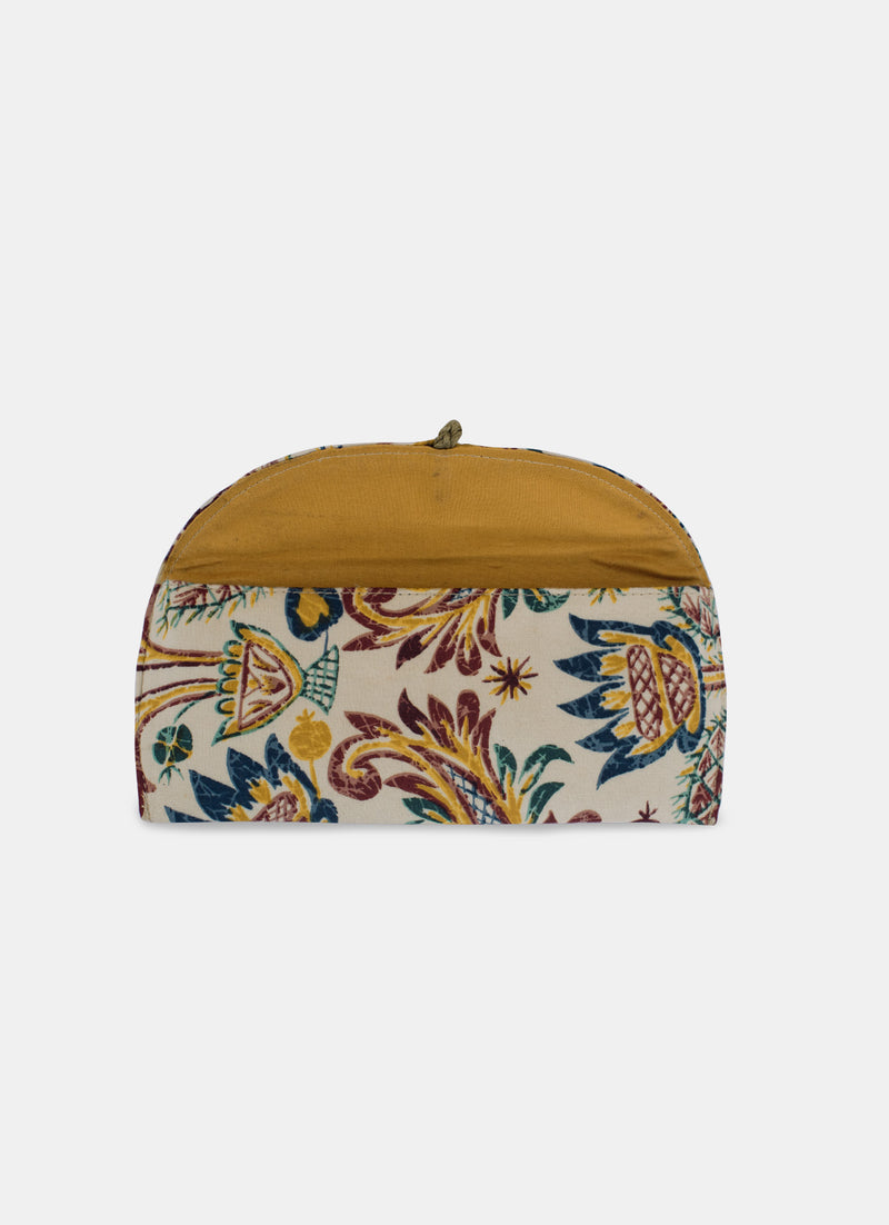 Sari Manis Glasses Case