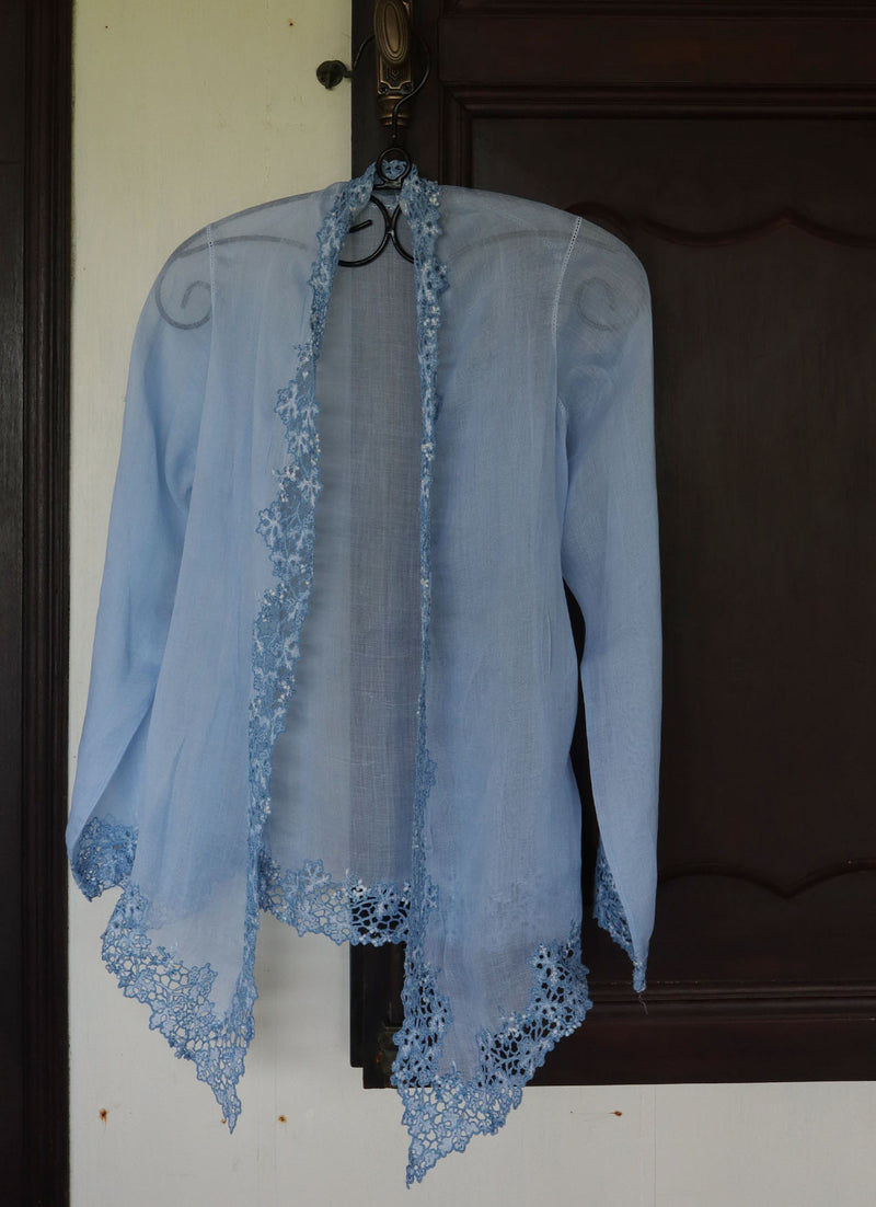 Antique Peranakan Kebaya