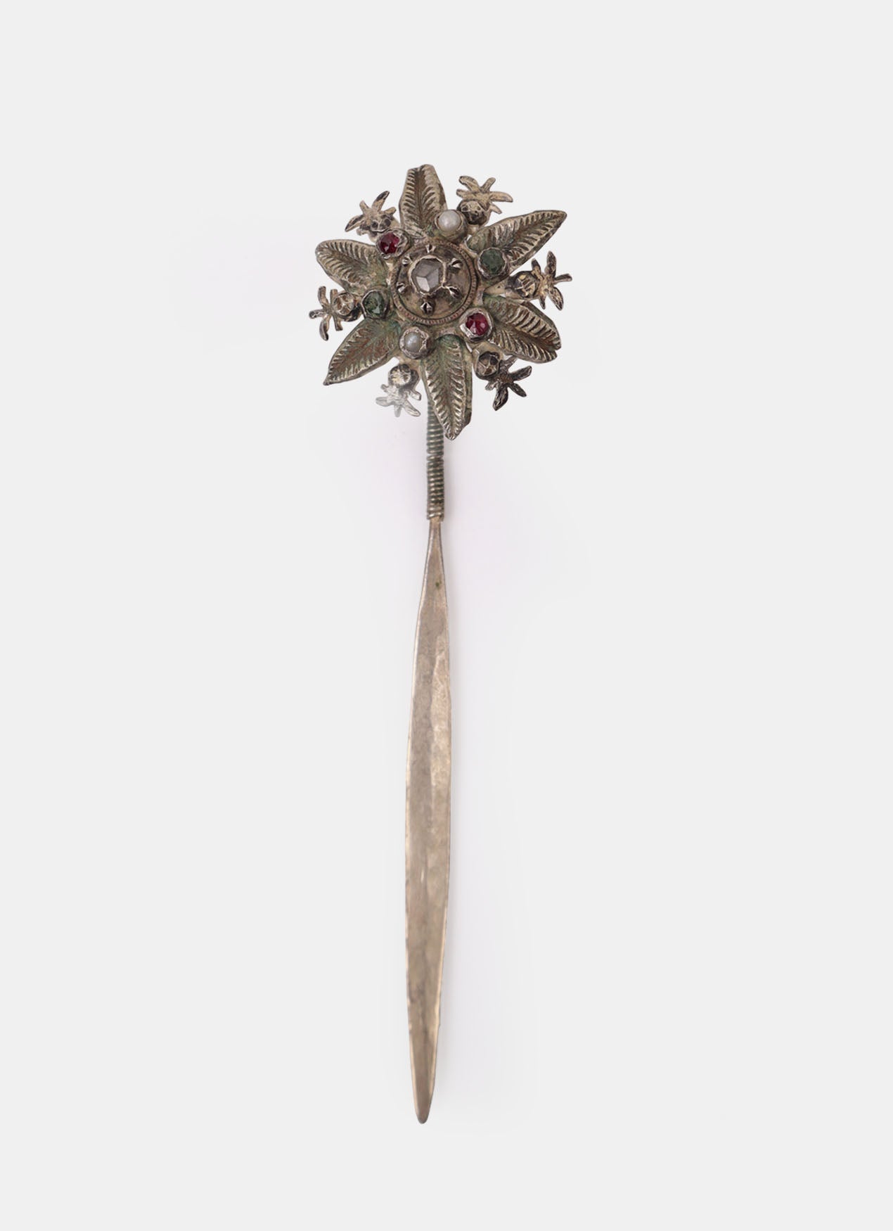 Silver Hair Pin With Diamond Shell From Java – Pithecanthropus Bali