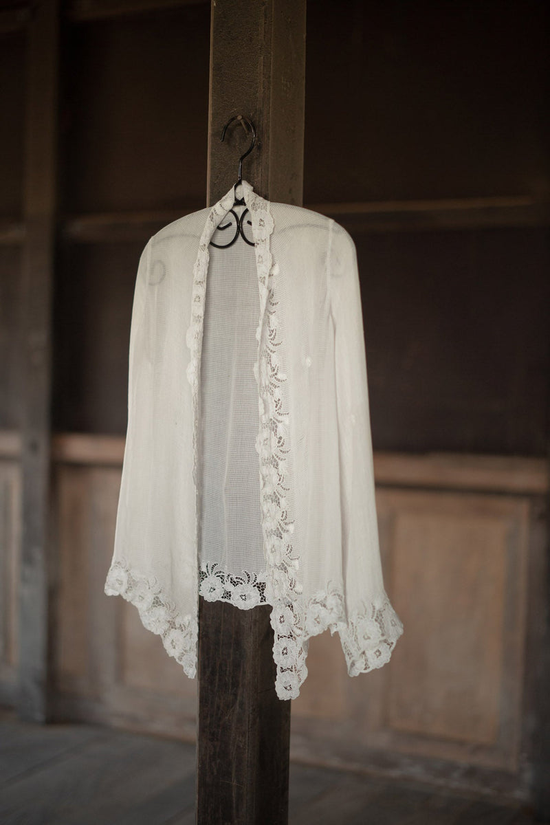 Antique Peranakan Kebaya
